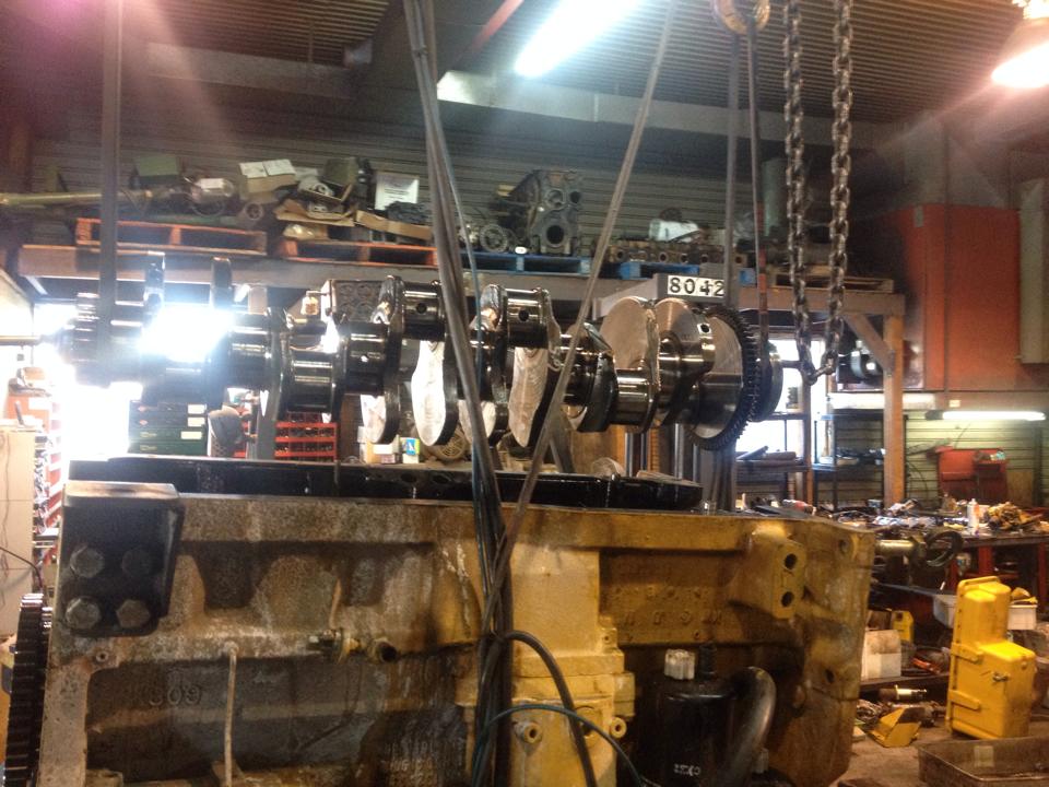 Crankshaft installation