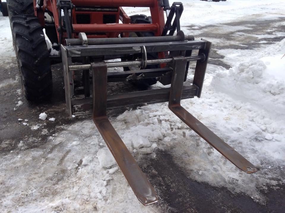 Tractor fork — complete